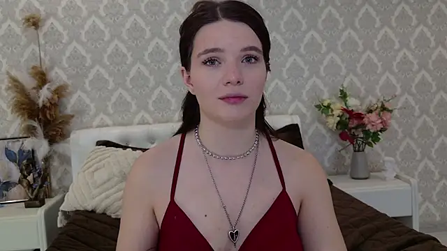 Snapshot of Nellie_Medina chatting on January 29, 2025, 11:14 pm Nellie Medina online show from January 29, 2025, 11:14 pm