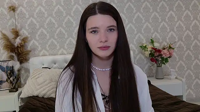 Snapshot of Nellie_Medina chatting on January 30, 2025, 2:16 am Nellie Medina online show from January 30, 2025, 2:16 am