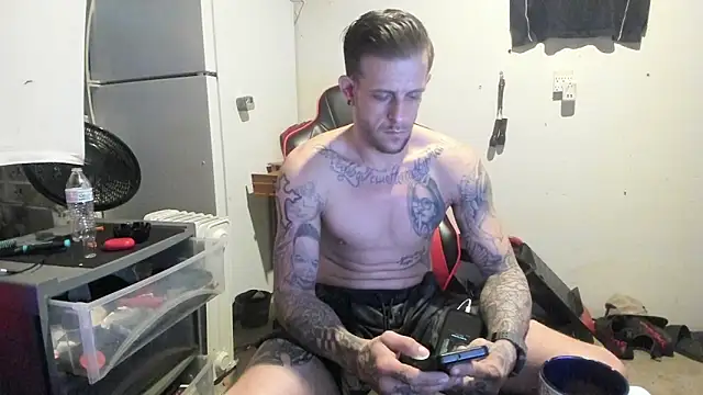 Snapshot of JamesMichael88 chatting on March 14, 2025, 3:58 pm JamesMichael88 online show from March 14, 2025, 3:58 pm