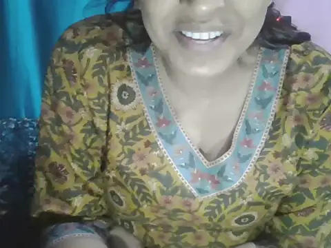 Snapshot of Hot-shanvi chatting on November 7, 2025, 3:38 pm Hot-shanvi online show from November 7, 2025, 3:38 pm