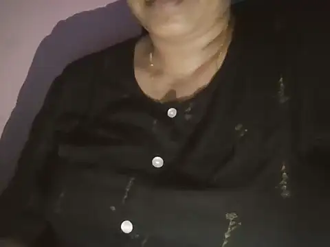 Snapshot of Hot-shanvi chatting on July 4, 2026, 1:04 pm Hot-shanvi online show from July 4, 2026, 1:04 pm