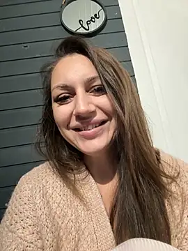 Snapshot of claraxjoyy chatting on October 1, 2025, 4:06 am claraxjoyy online show from October 1, 2025, 4:06 am