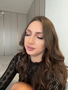 Snapshot of claraxjoyy chatting on September 16, 2025, 4:35 am claraxjoyy online show from September 16, 2025, 4:35 am