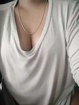 Snapshot of muskan-Sharma chatting on September 13, 2025, 4:45 am muskan-Sharma online show from September 13, 2025, 4:45 am