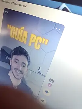 Snapshot of Chaini chatting on September 14, 2025, 2:28 pm Chaini online show from September 14, 2025, 2:28 pm