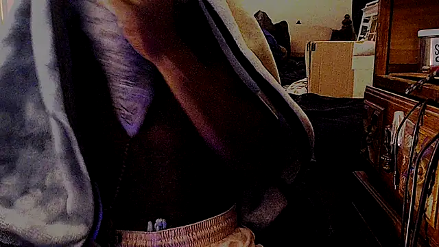 dominatingblacklove online show from October 1, 2025, 9:36 am