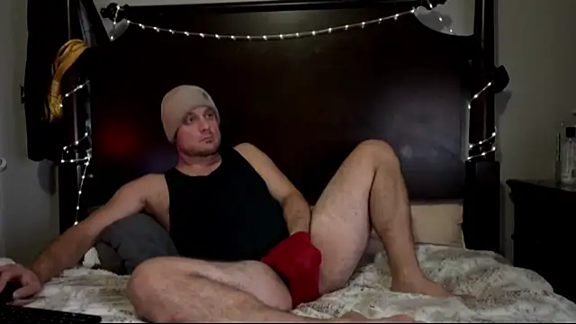 RickeyRidez online show from November 17, 2025, 9:02 am