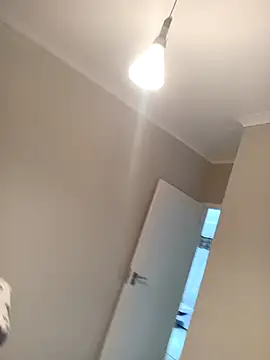 Thando04 online show from February 4, 2025, 7:33 pm