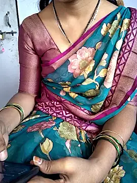 lovelygirl4567 online show from January 12, 2026, 4:30 am