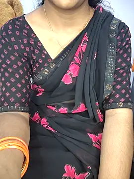 Snapshot of lovelygirl4567 chatting on November 19, 2025, 5:24 pm lovelygirl4567 online show from November 19, 2025, 5:24 pm