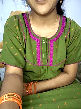 Snapshot of lovelygirl4567 chatting on November 18, 2025, 5:05 pm lovelygirl4567 online show from November 18, 2025, 5:05 pm