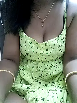 Tamil Vishalini online show from February 18, 2026, 5:42 pm