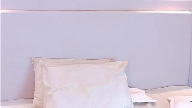 NickyBelmonth online show from March 11, 2025, 3:02 pm