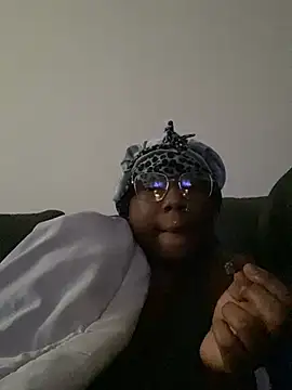 DamnBubbles online show from January 21, 2025, 1:11 pm