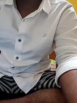 Snapshot of rashnak chatting on February 17, 2025, 7:37 am rashnak online show from February 17, 2025, 7:37 am