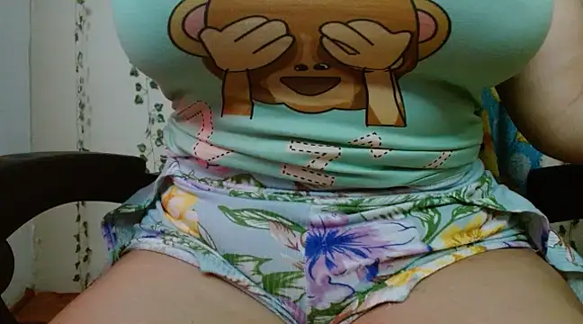 Snapshot of Dirtydiva1 chatting on March 3, 2025, 1:23 pm Dirtydiva1 online show from March 3, 2025, 1:23 pm