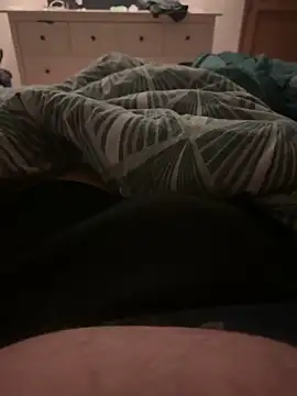 Snapshot of calypsohot chatting on February 14, 2026, 10:21 pm calypsohot online show from February 14, 2026, 10:21 pm