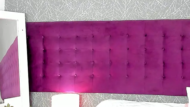 LiaCathaleya online show from November 11, 2025, 7:41 pm