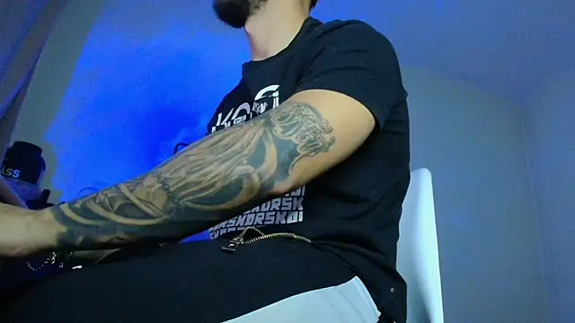 XanderCage99 online show from November 16, 2025, 6:01 pm