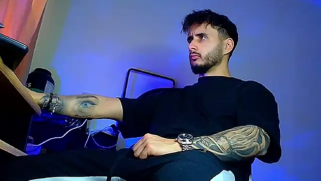 Snapshot of XanderCage99 chatting on February 21, 2026, 12:40 pm XanderCage99 online show from February 21, 2026, 12:40 pm