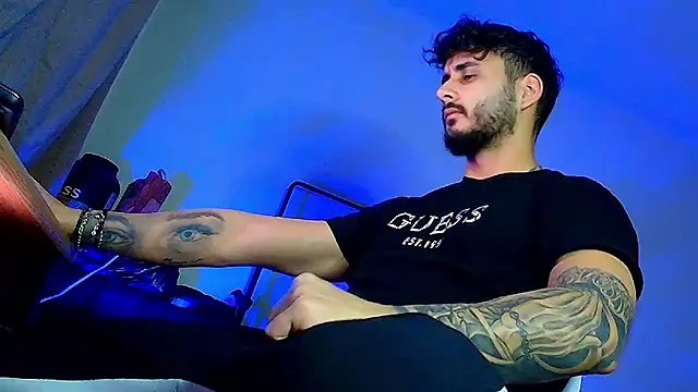 Snapshot of XanderCage99 chatting on January 12, 2026, 10:58 pm XanderCage99 online show from January 12, 2026, 10:58 pm