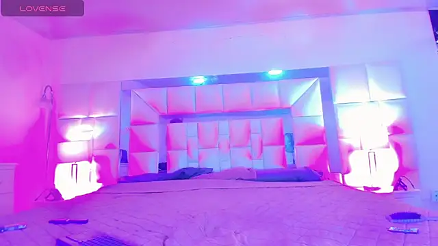 Gisele fox online show from February 17, 2026, 7:44 pm