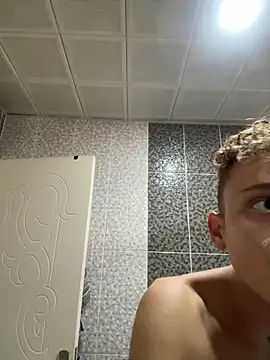 Snapshot of verici34 chatting on November 21, 2025, 6:56 am verici34 online show from November 21, 2025, 6:56 am