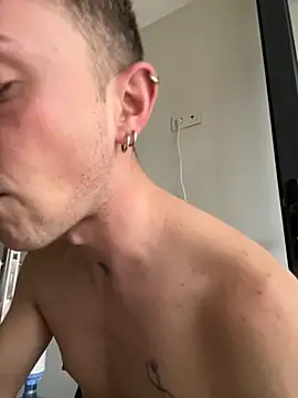 Snapshot of verici34 chatting on November 23, 2025, 7:07 am verici34 online show from November 23, 2025, 7:07 am