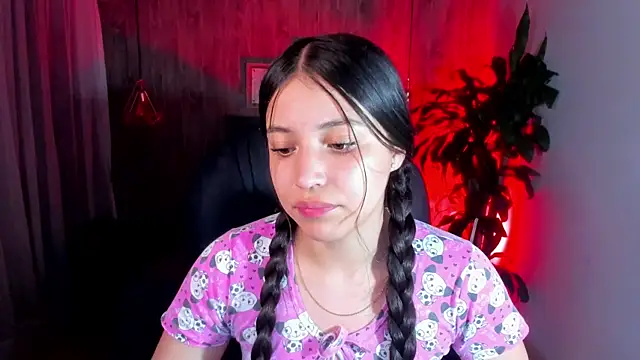 Brittany  18 online show from January 12, 2025, 7:31 pm