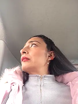 BELLA--26 online show from March 13, 2025, 7:17 pm