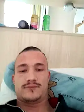 frankthefuck69 online show from November 2, 2025, 2:44 pm