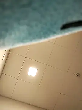 frankthefuck69 online show from November 21, 2025, 9:25 pm