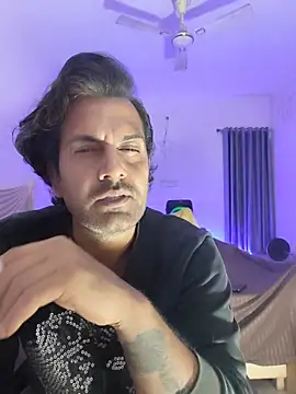 MAGNETICDADDY8 online show from March 24, 2026, 5:24 pm