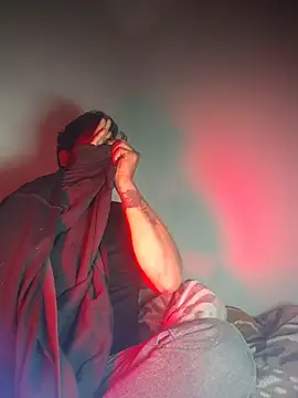 MAGNETICDADDY8 online show from January 17, 2026, 10:46 pm