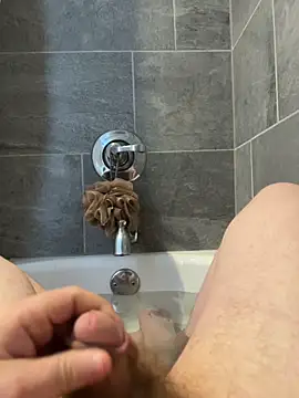 Snapshot of Ucsamiam chatting on March 1, 2026, 9:09 am Ucsamiam online show from March 1, 2026, 9:09 am