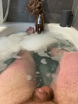 Snapshot of Ucsamiam chatting on February 12, 2026, 10:53 pm Ucsamiam online show from February 12, 2026, 10:53 pm