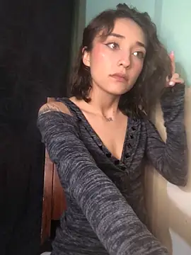 NickiYoung online show from January 19, 2025, 9:55 am