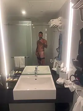 Danilo23791 online show from March 6, 2025, 2:51 pm