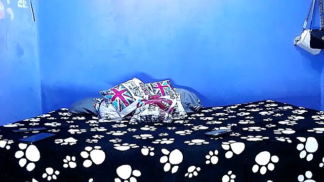 Snapshot of miranda_cohen chatting on September 25, 2025, 7:09 pm miranda cohen online show from September 25, 2025, 7:09 pm