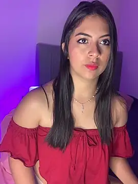 Snapshot of Julii- chatting on January 31, 2025, 1:12 pm Julii- online show from January 31, 2025, 1:12 pm