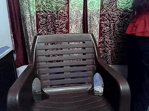 SIYA MAVI online show from April 7, 2026, 5:20 am