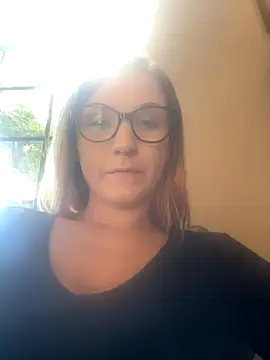 Snapshot of Kitty_DaCocks chatting on October 18, 2025, 8:00 pm Kitty DaCocks online show from October 18, 2025, 8:00 pm