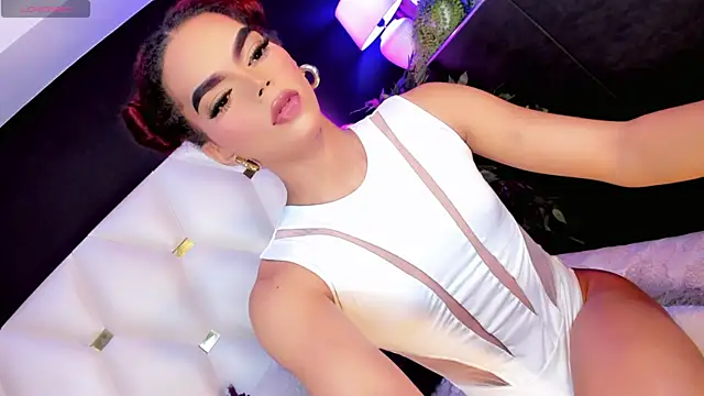 Snapshot of Diva_Smith02 chatting on May 3, 2026, 11:58 am Diva Smith02 online show from May 3, 2026, 11:58 am