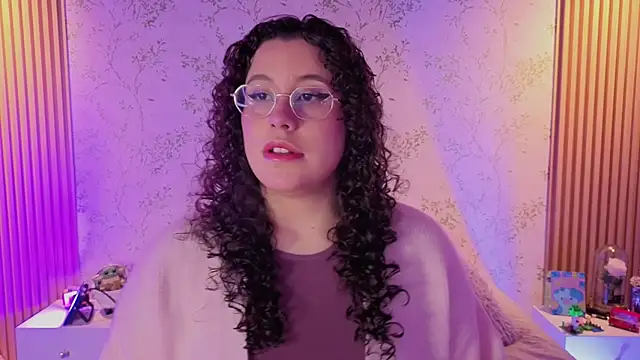 Charlotte  Miller online show from April 18, 2026, 11:45 am