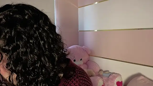 Snapshot of Charlotte__Miller chatting on November 5, 2025, 11:46 am Charlotte Miller online show from November 5, 2025, 11:46 am