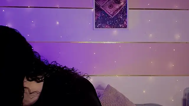 Charlotte  Miller online show from February 19, 2026, 11:40 am