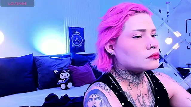 jinxv nuss online show from April 9, 2026, 2:13 am