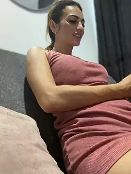 Snapshot of Samantha_bigboobs chatting on May 2, 2026, 10:37 pm Samantha bigboobs online show from May 2, 2026, 10:37 pm