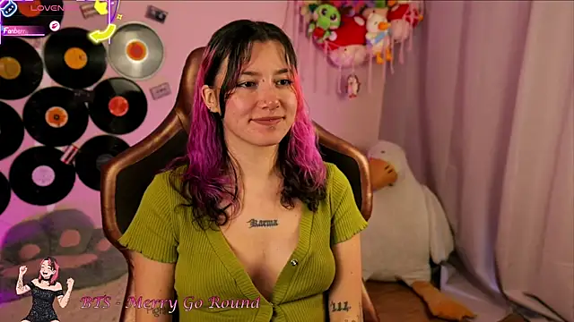 Snapshot of _zephyr_ chatting on May 16, 2026, 8:19 pm zephyr online show from May 16, 2026, 8:19 pm