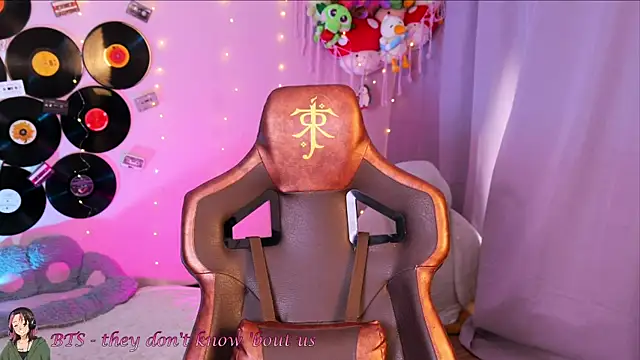  zephyr  online show from March 21, 2026, 8:13 pm